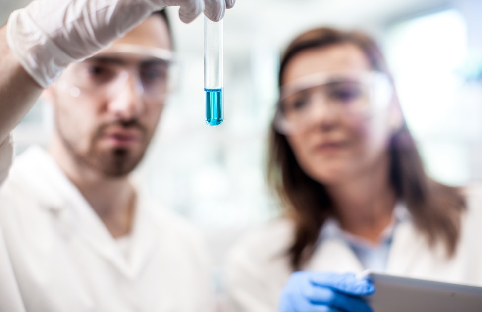 Berufe und Branchen: Der Arbeitsmarkt für Chemiker - academics