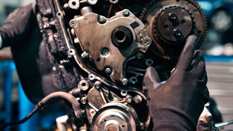 Motor Symbolbild Maschinenbau Berufsbild