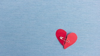 Repariertes Herz Symbolbild Medizin Gehalt