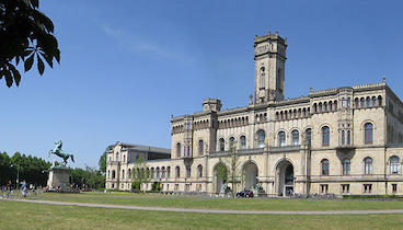 Gottfried-Wilhelm-Leibniz-Universität Hannover - Academics